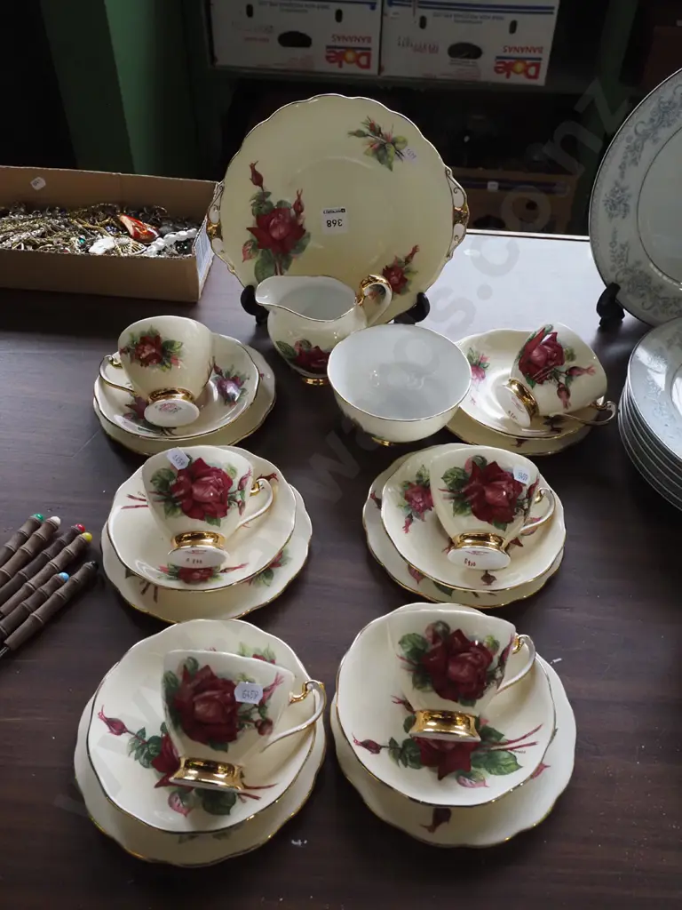Roslyn china red rose 21 piece tea set Image 1++