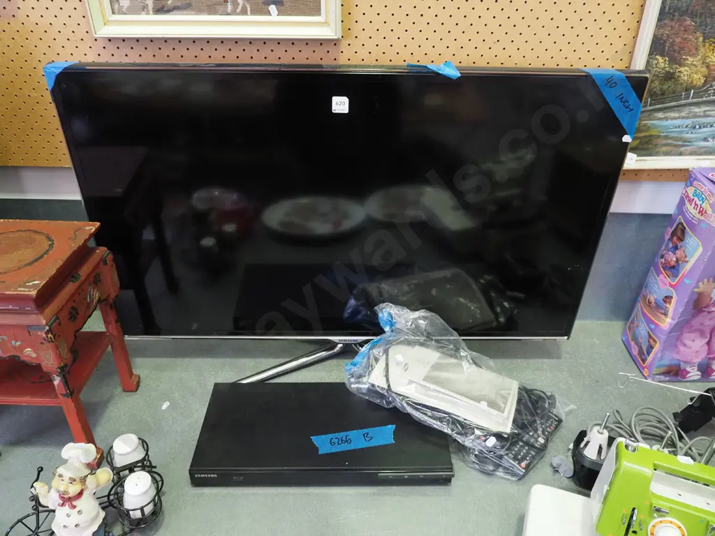 Samsung TV 40' blue ray player Image 1++