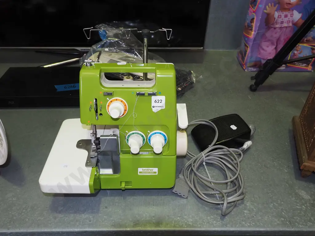 Brother 3 spool overlocker Image 1++