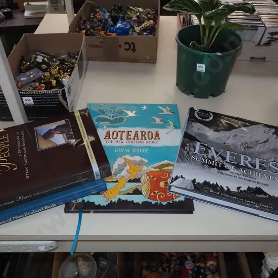 NZ books