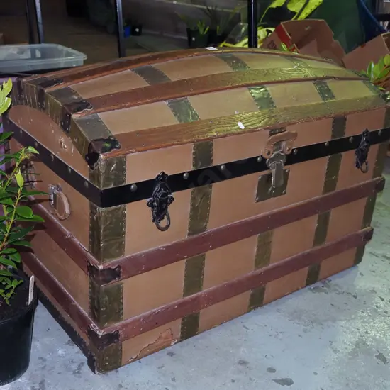 partially restored vintage barrel top travellers trunk - handles missing, interior needs attention H580 W930 D530