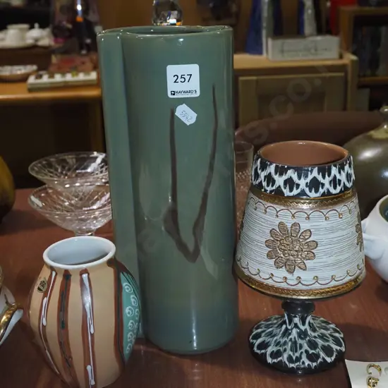3x vases H290