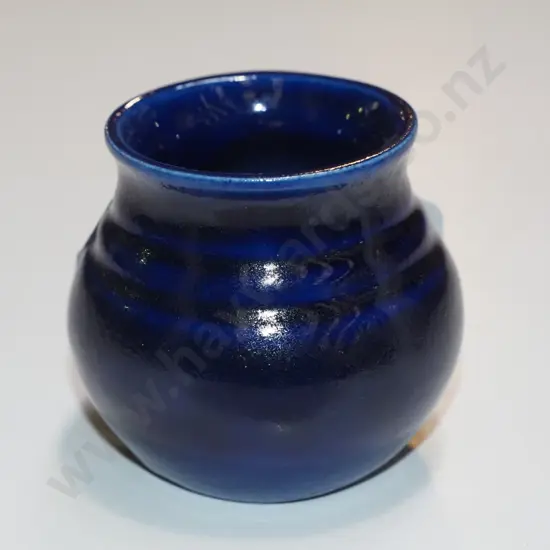 small OC Stephens pot H55
