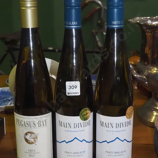 3x bottles of wine
