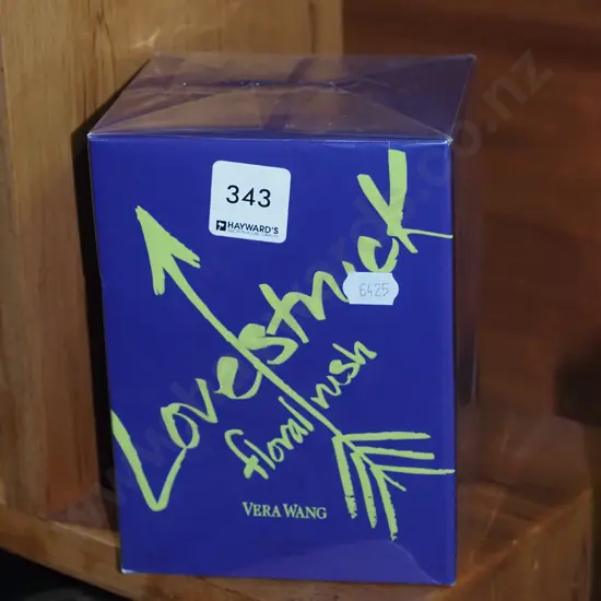 boxed  Vera Wang 50ml Lovestruck eau de parfum