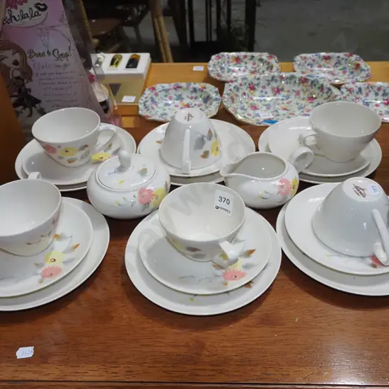 Italian floral 21 piece tea set