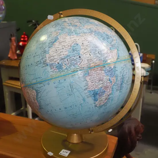 world globe H420
