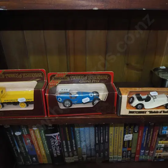 3x model vehicles