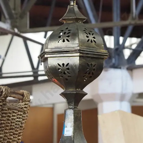 tall metal candle lantern H560