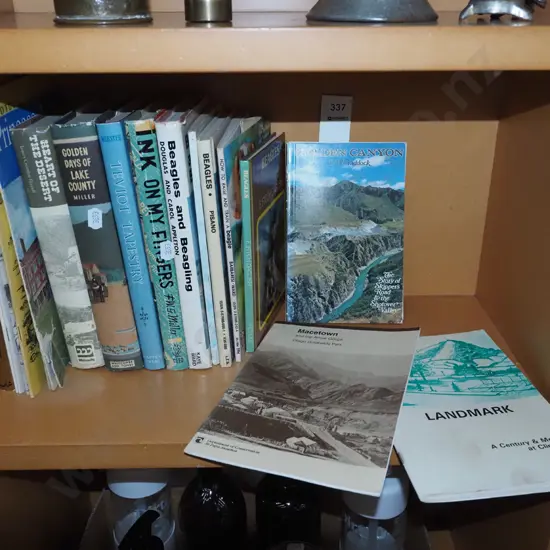  NZ books