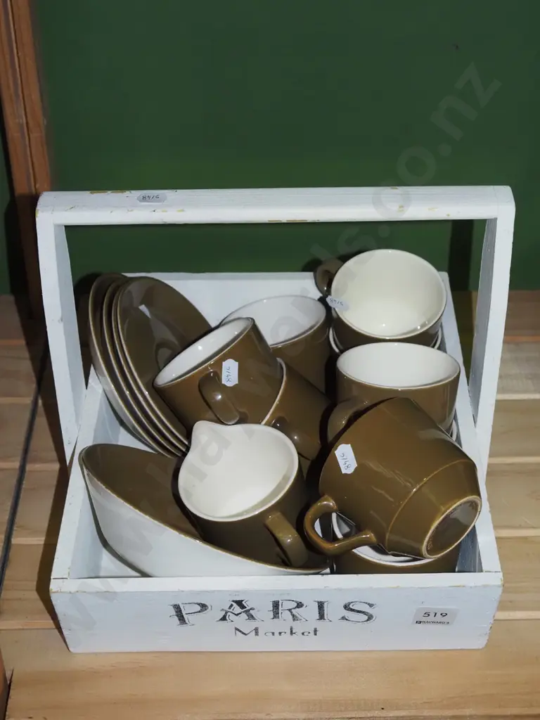 French themed wooden basket, Crown Lynn itens Image 1++