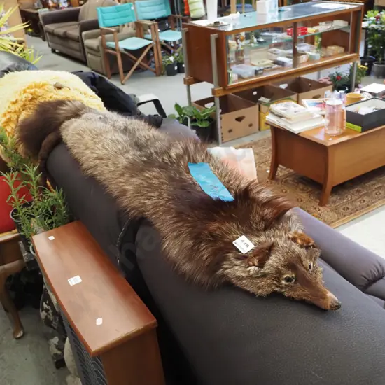fur stole