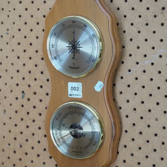 barometer/thermometer