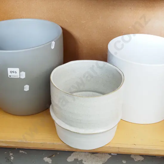 3x indoor plant jardinieres H210