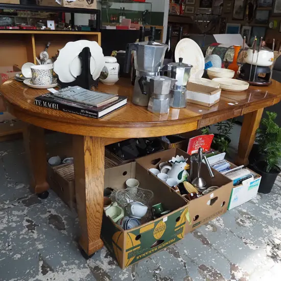 solid oak extending dining table - been repolished, 1 cigarette burn to top H760 W1830 D1150