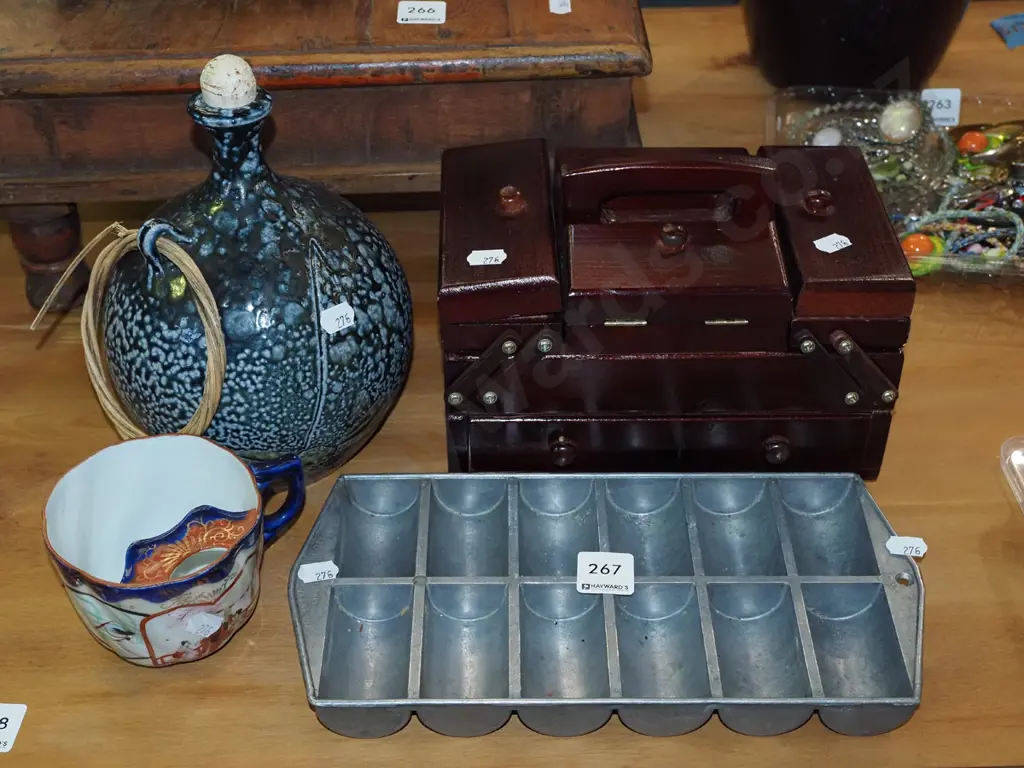gem iron, pottered bottle, cup etc Image 1++