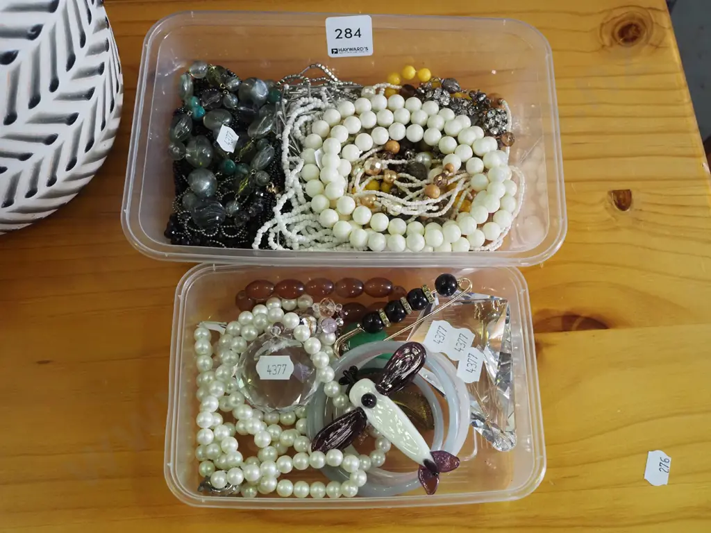 2x plastic containers of costume jewellery Image 1++