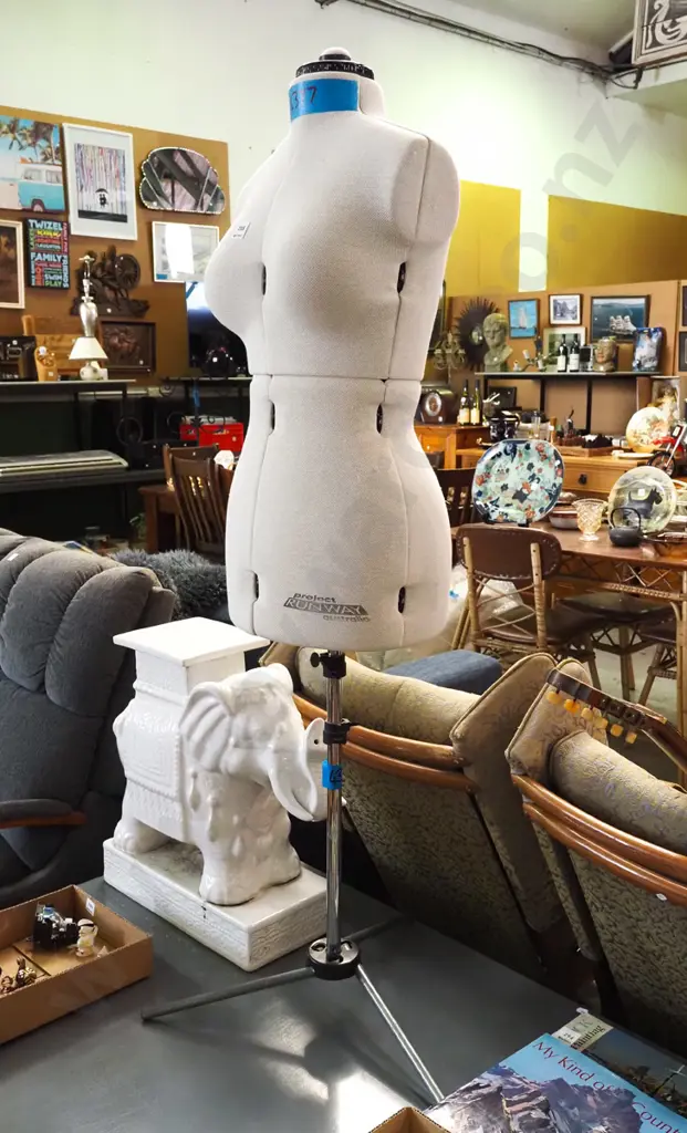 Project Runway Australia dressmakers form on stand Image 1++