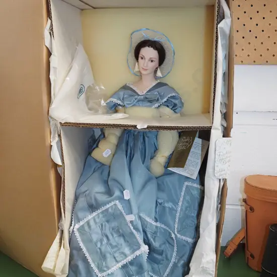 Frankin Mint heirloom doll
