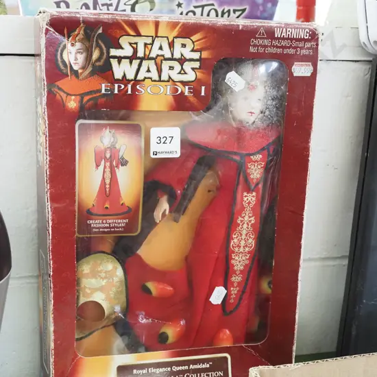 Star Wars Episode 2 Queen Amidala -  damage to box
