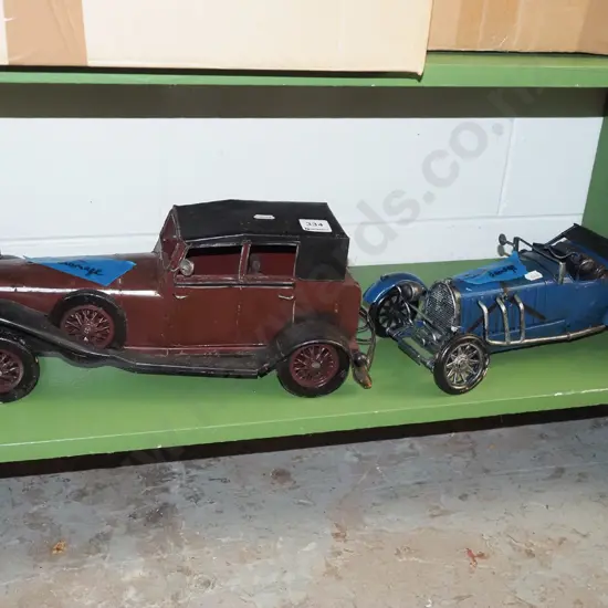 2x metal vintage vehicles - some damage
