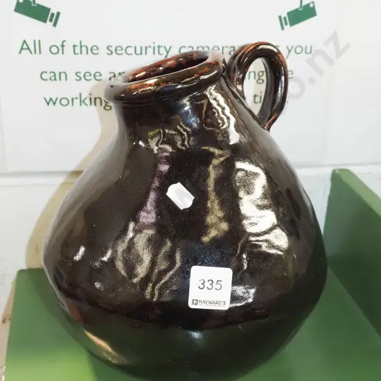pottery ewer vase H250