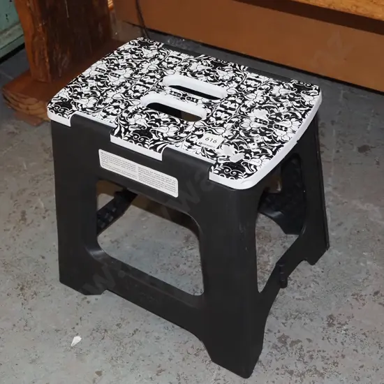 small plastic foldaway step stool