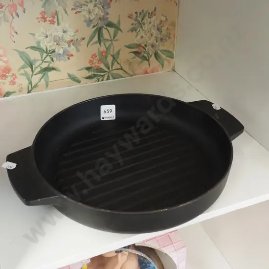 cast iron skillet