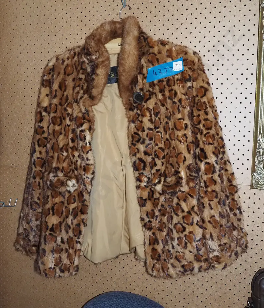 faux leopard skin coat Image 1++