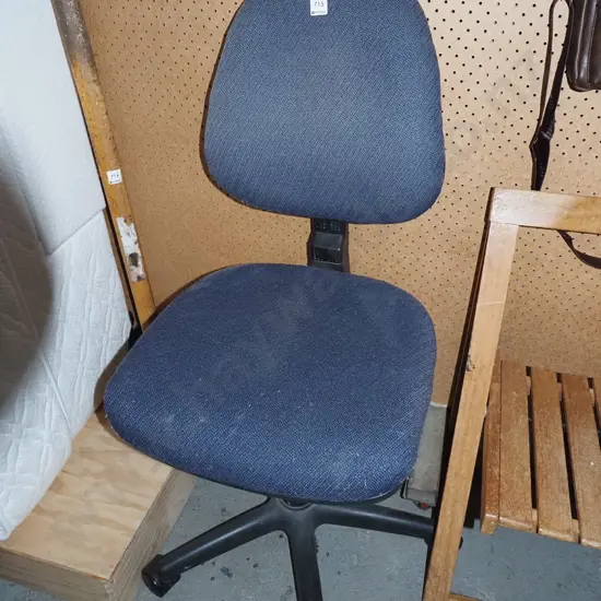 blue office chair - fading