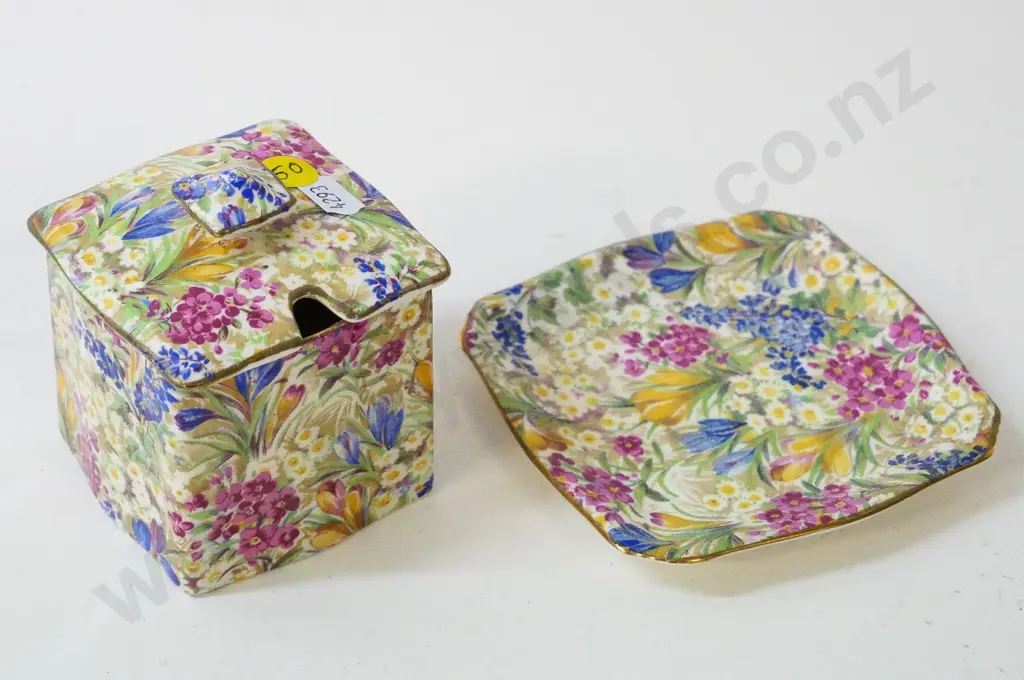 Royal Winton all-over-floral jam pot with saucer H-110 Image 1++