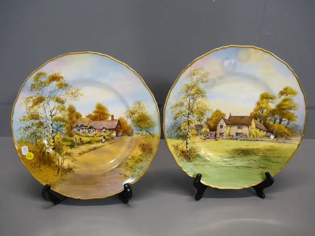 2 signed Royal Worcester cabinet plates - Ann Hathaway's cottage, Sulgrave Manor - both w/same illegible signature Image 1++