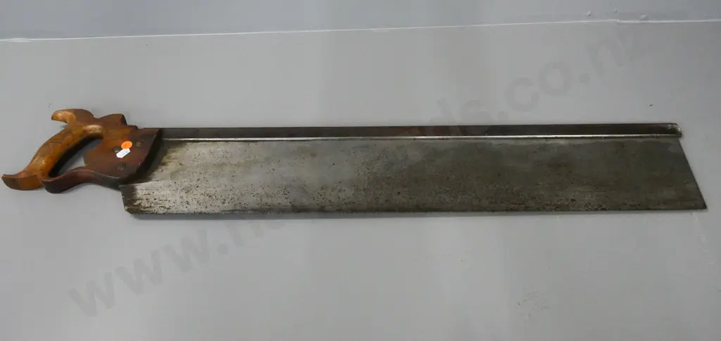 vintage hand saw -Henry Disston & Sons Phliadelphia USA engraved in medallion and on blade L-850 Image 1++