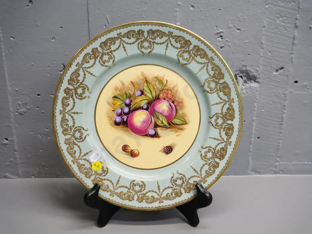 Aynsley fruits pattern cabinet plate signed by D. Jones - diameter 270 Image 1++