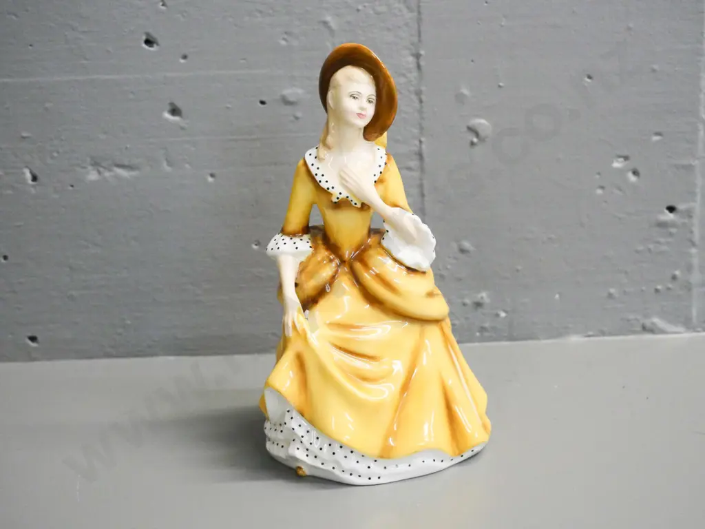 Royal Doulton figurine - Sandra - No. HN2275, H-210 Image 1++