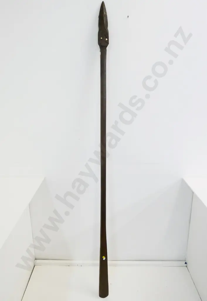 large carved wooden taiaha with paua inset eyes L-1950 Image 1++