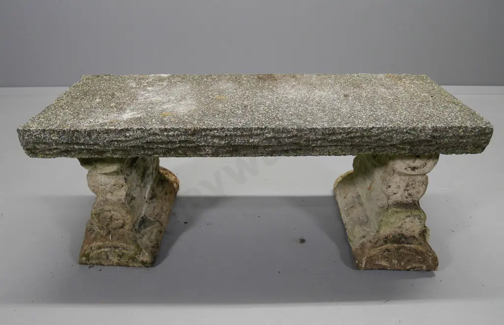 cast concrete garden bench with exposed aggregate top, some chipping H-400 W-1020 D-420 Image 1++