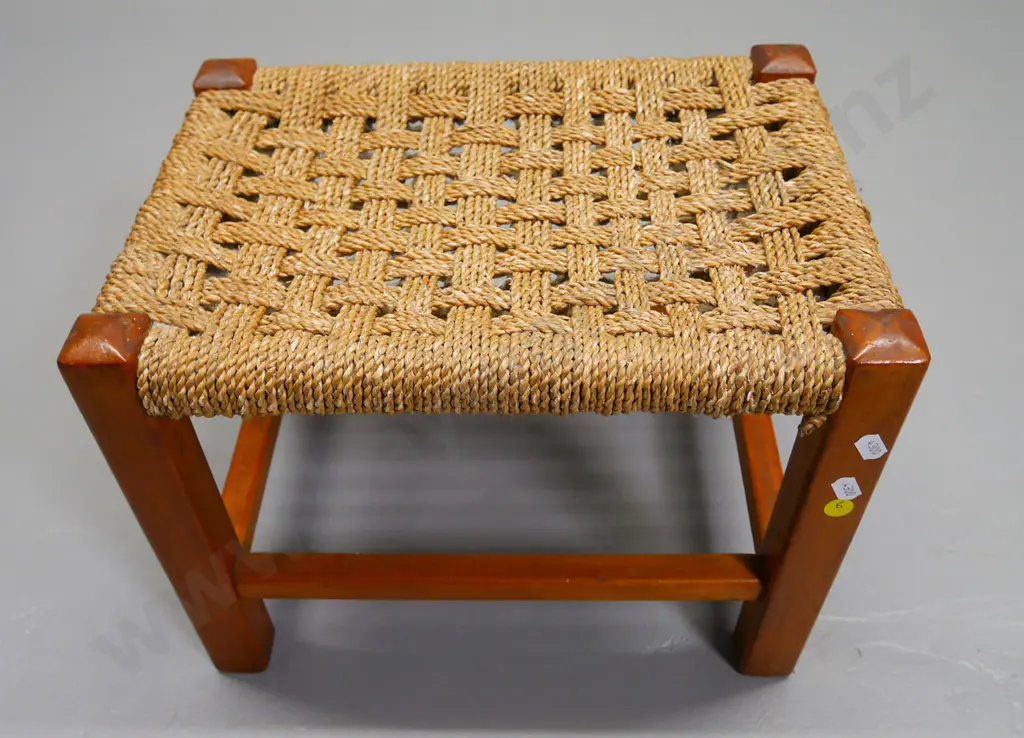 small timber and seagrass foot-stool H-280 W-370 D-270 Image 1++
