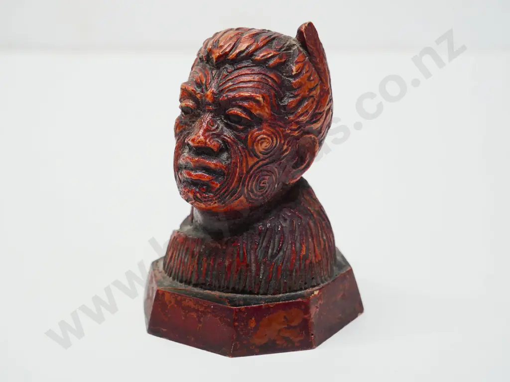 small composite Maori bust H-100 Image 1++