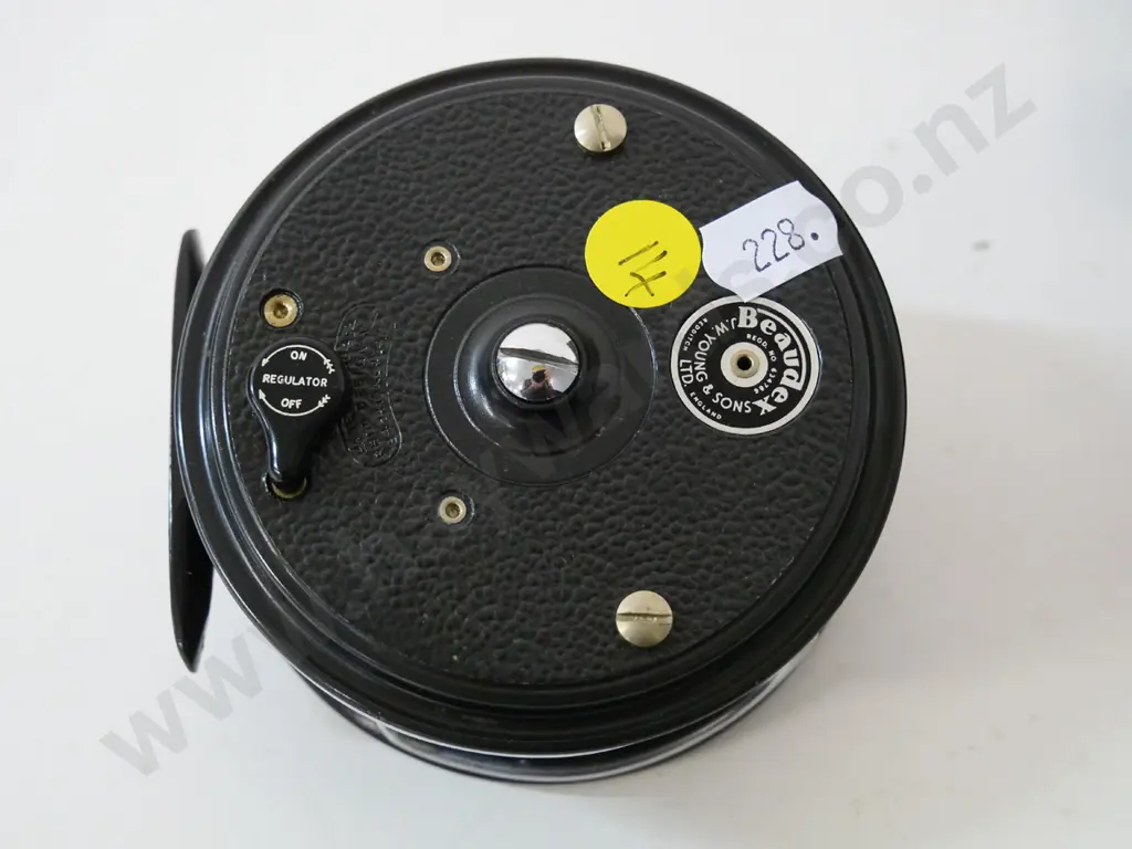 J.W. Young Beaudex fly fishing reel in original box Image 1++