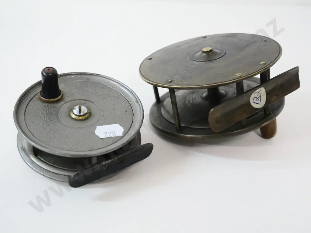 2 metal fly fishing reels - J.W. Young Condex D-80 and unmarked one D-100 Image 1++