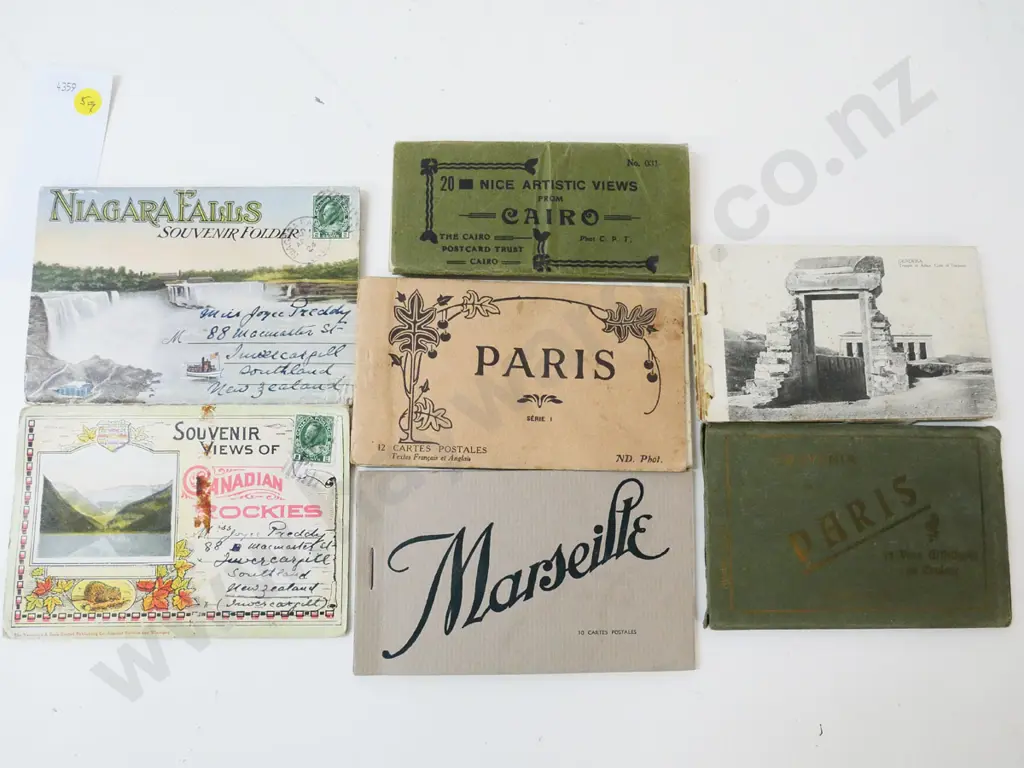 6 souvenir photo and postcard booklets - Egypt x 2, Niagara Falls, Paris, Marseille, Canadian Rockies Image 1++