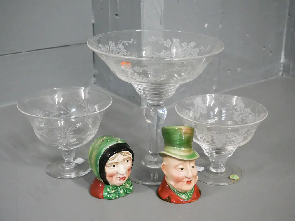 Beswick salt & pepper character heads and 3 etched crystal comports - 2 Stuart, 1 Tudor Image 1++