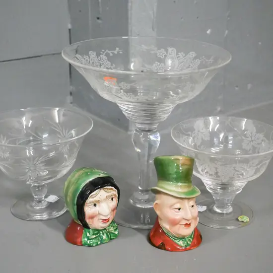 Beswick salt & pepper character heads and 3 etched crystal comports - 2 Stuart, 1 Tudor
