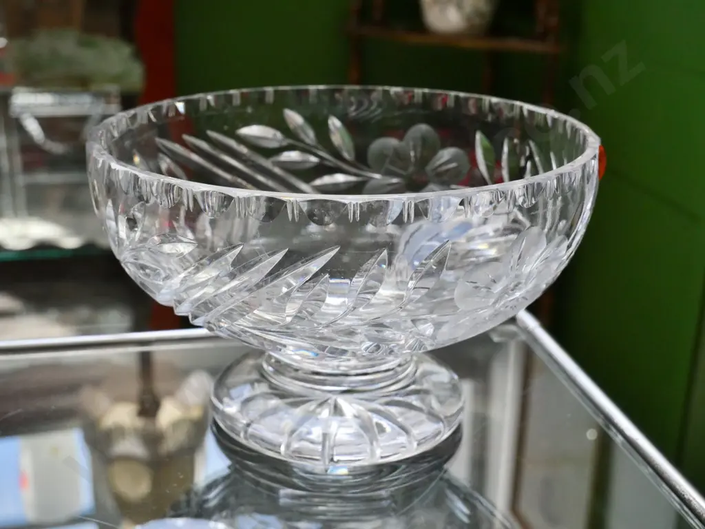 cut crystal comport/salad bowl H-135 Diam-210 Image 1++
