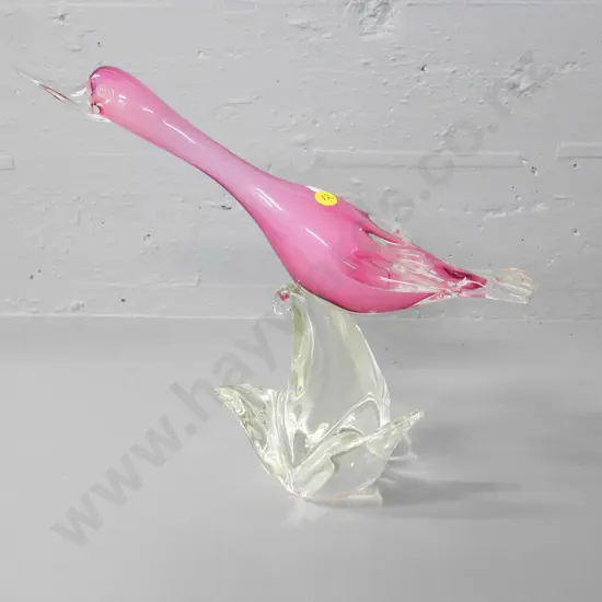 art glass pink and clear flying bird figure H-290, W-340
