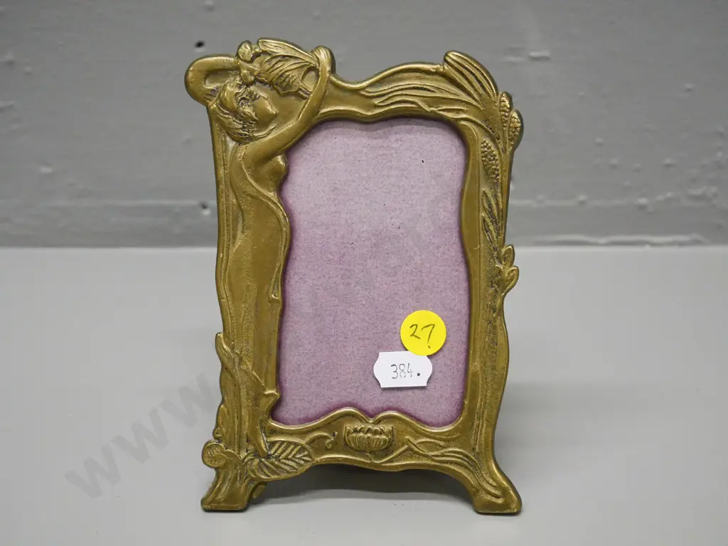 small vintage cast brass art nouveau photo frame H-150 W-100 Image 1++