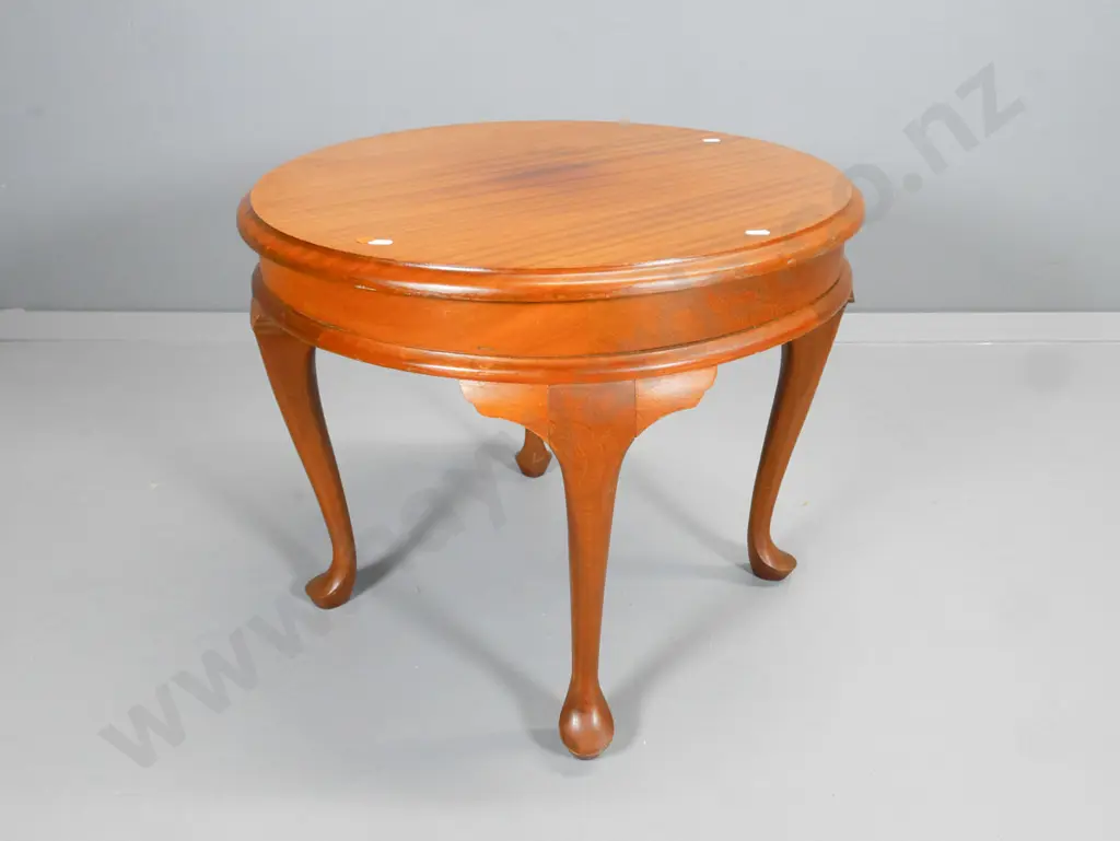 mahogany cab leg round coffee table H-470 W-550 Image 1++