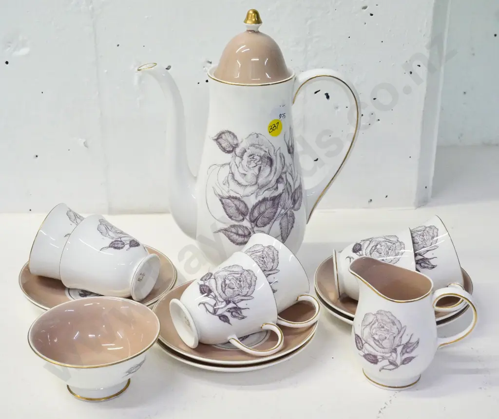 Susie Cooper Blush Rose coffee set Image 1++
