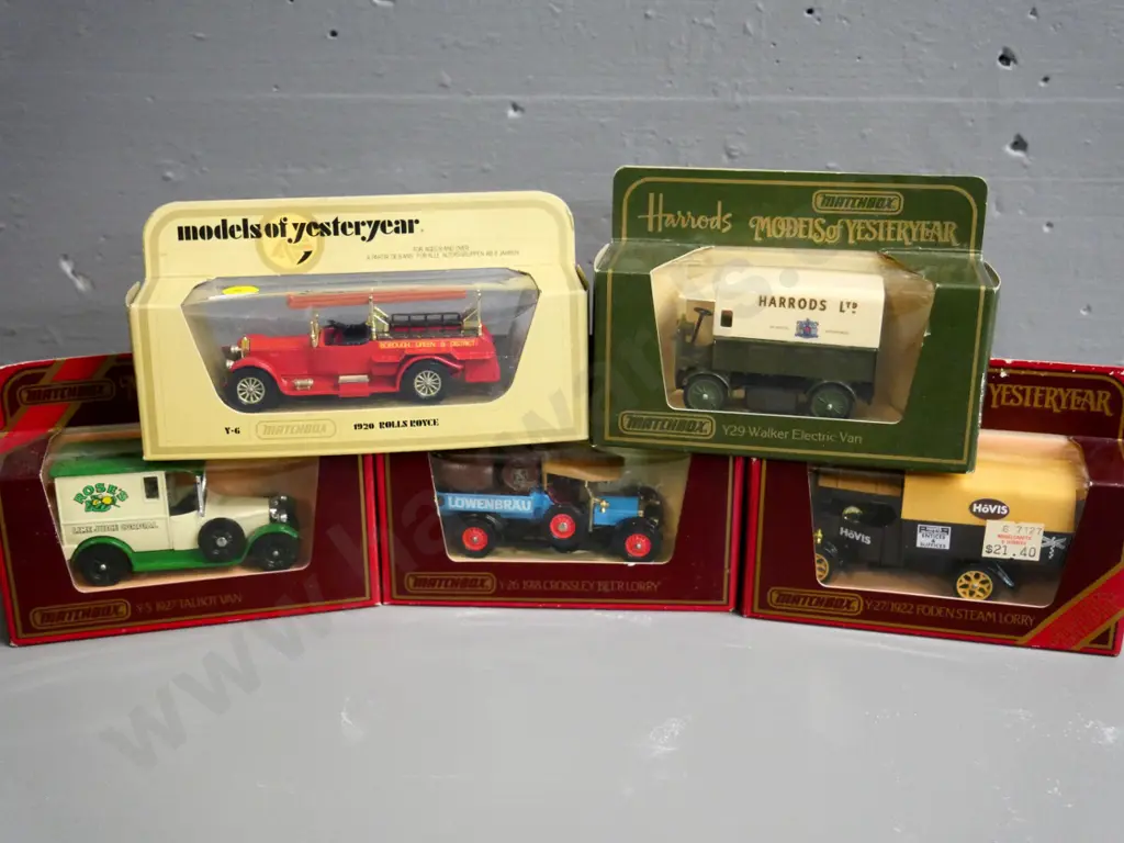 5 boxed Matchbox Models of Yesteryear die-cast vehicles - delivery vans and a fire engine Image 1++